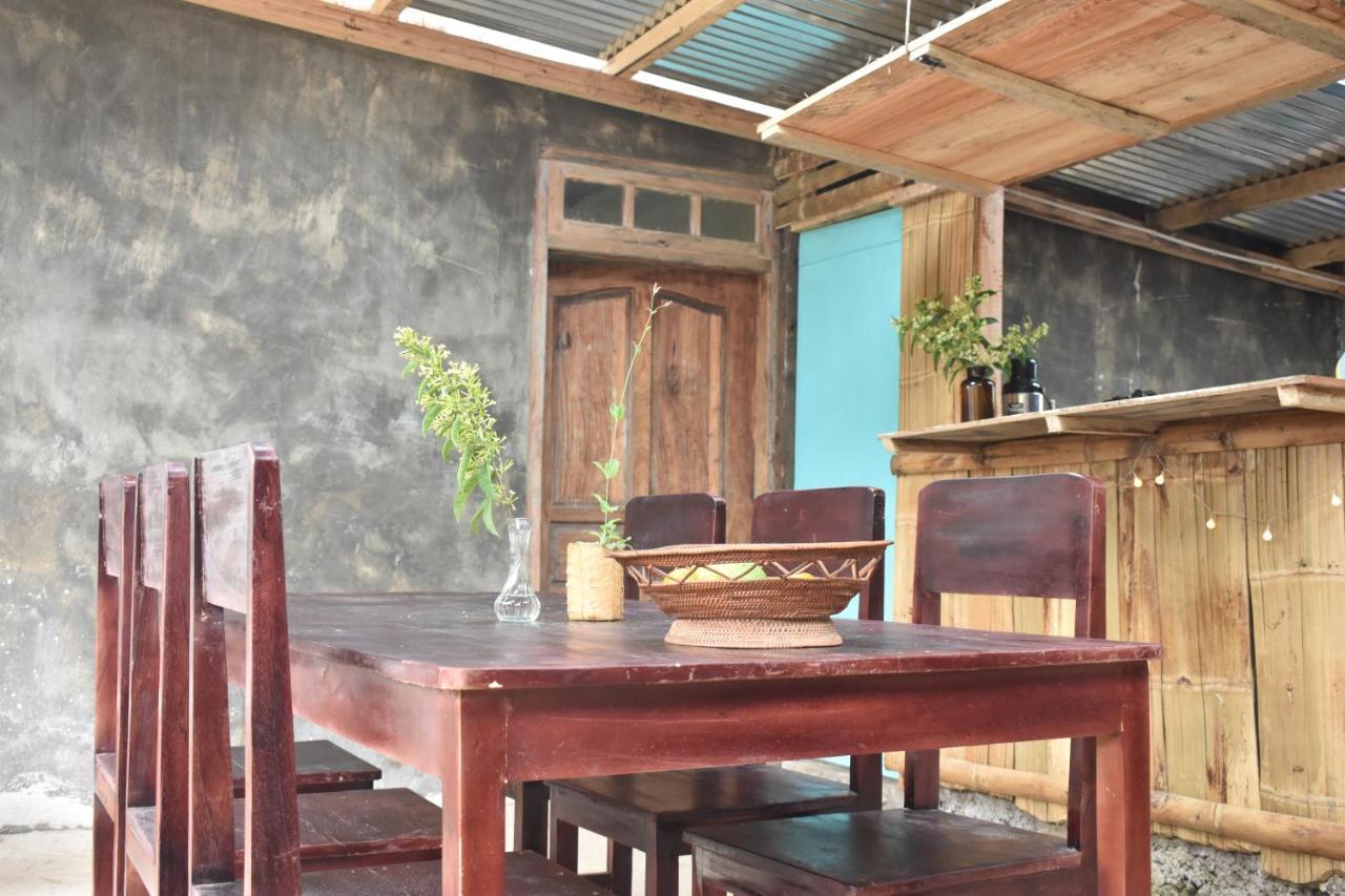 Mama'S Homestay Ruteng Zewnętrze zdjęcie